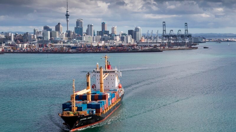 Ports of Auckland restarts its automation project