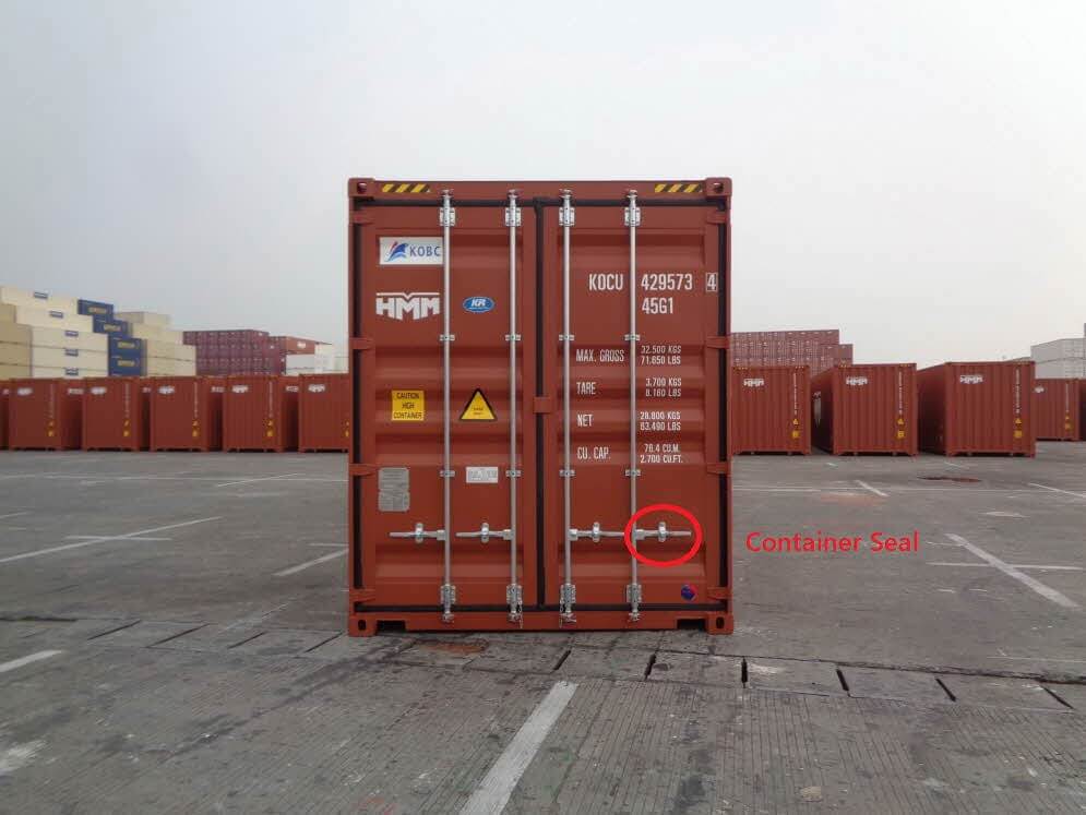 South Korean terminal develops automatic tool for container locking